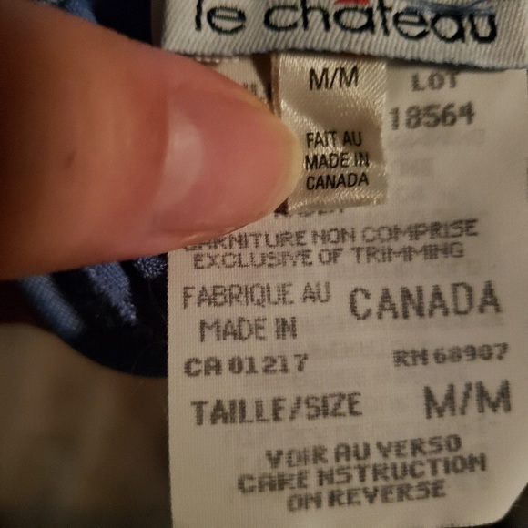 LE CHATEAU Tie Back Long Sleeved Top - Picture 3 of 4